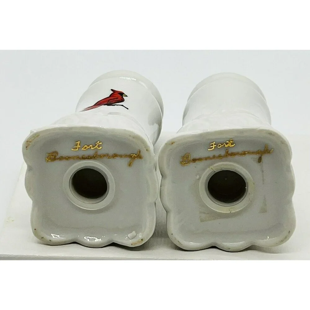 Vintage Cardinal‎ Salt Pepper Shakers Ceramic Fort Boonesborough